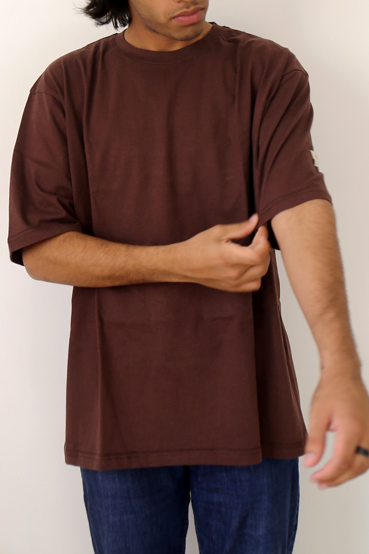 Unisex Oversized T-shirt in Brown