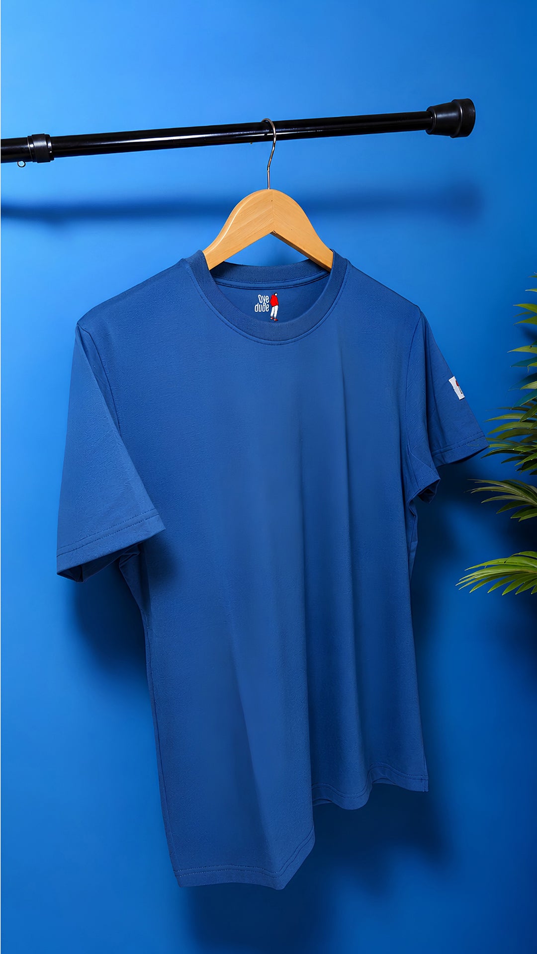 Men's Crew Neck T-Shirt in Blue